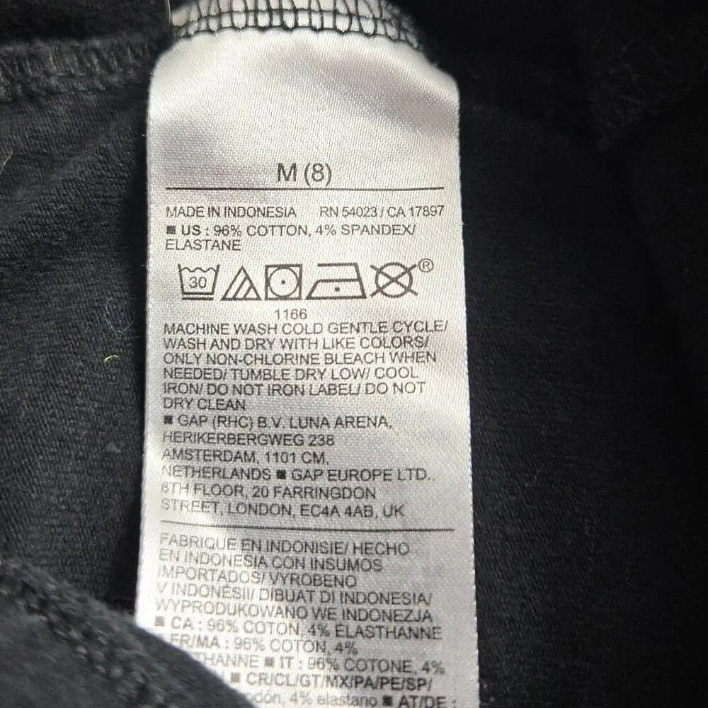 Old Navy black leggings M8